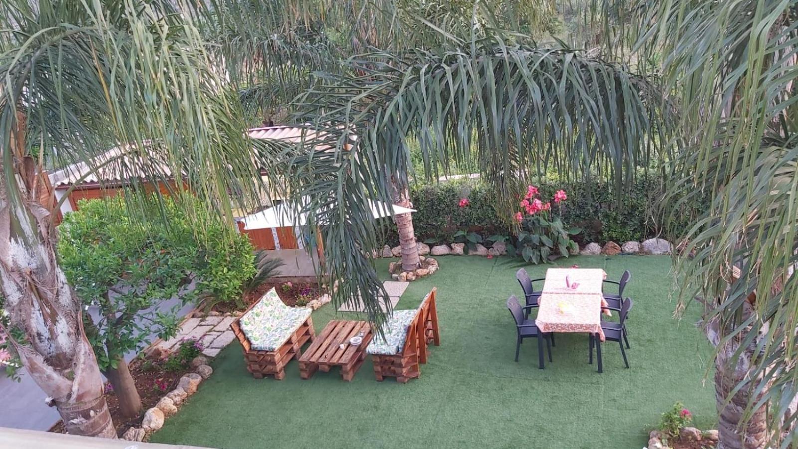 L'Isola Del Sole Bed & Breakfast กัสเตลลุซโซ ภายนอก รูปภาพ