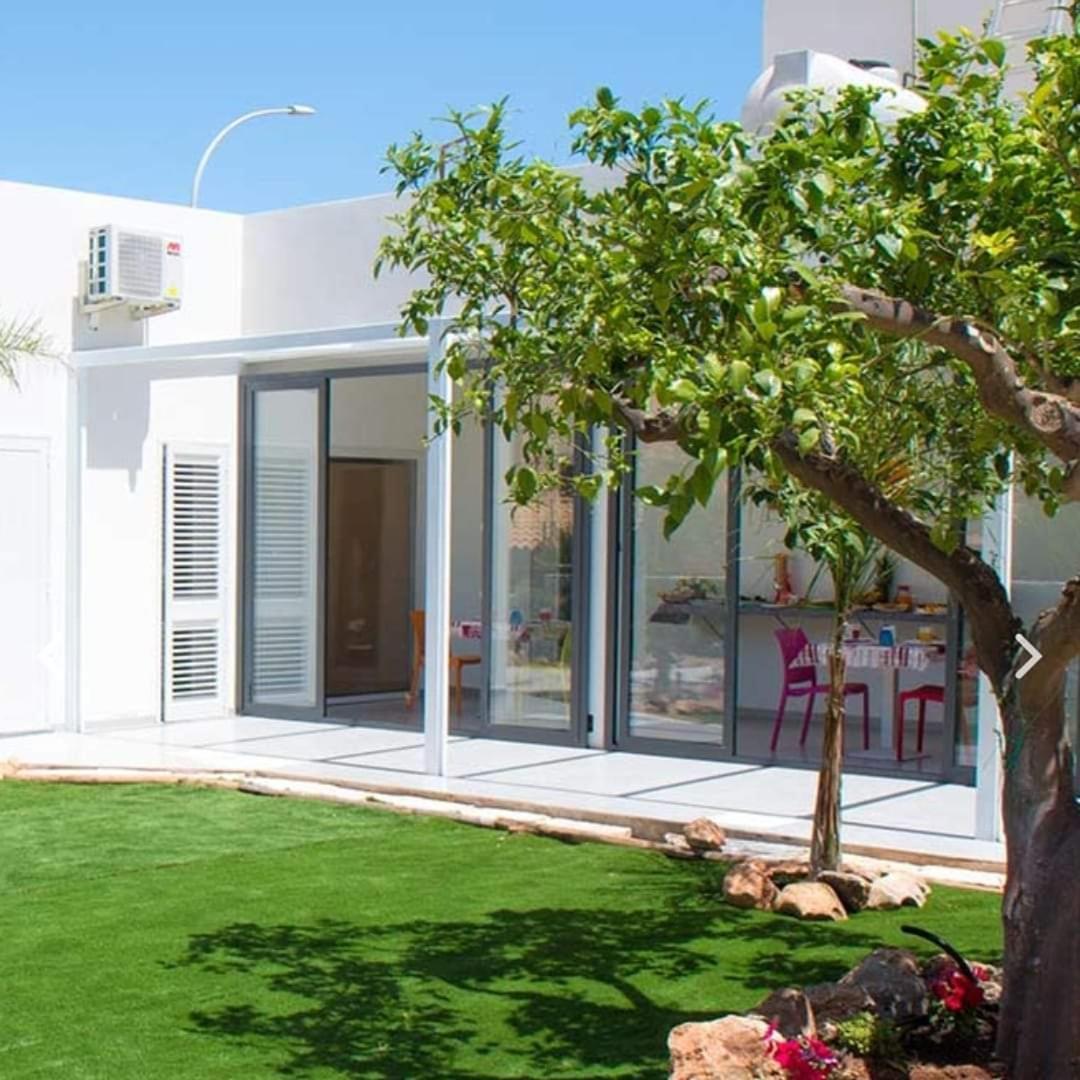L'Isola Del Sole Bed & Breakfast กัสเตลลุซโซ ภายนอก รูปภาพ